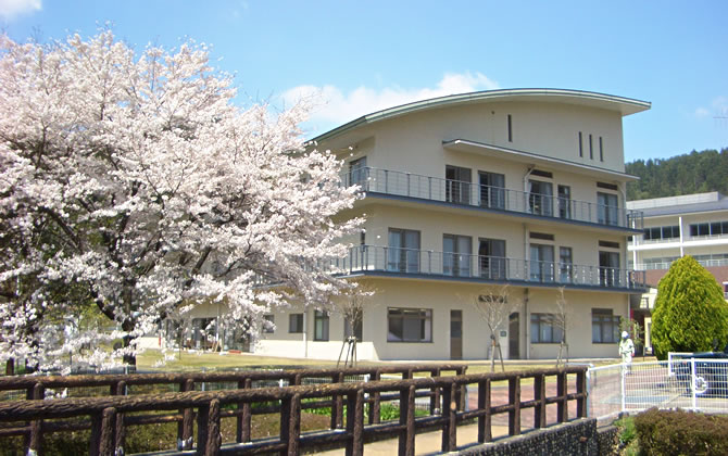 かなやまサニーランド(特別養護老人ホーム)